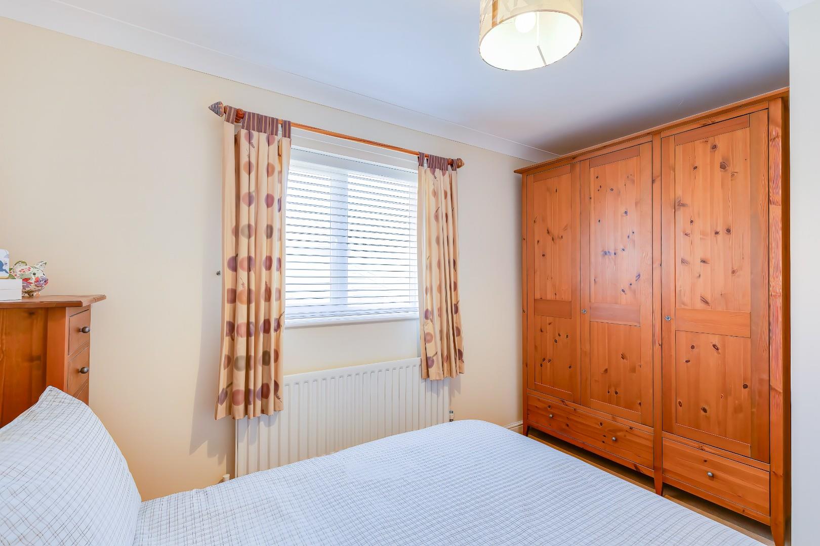 12 Blodyn Y Gog, Barry, CF63 1FB